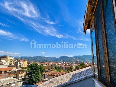 Terni, Centro, Via Pascarella