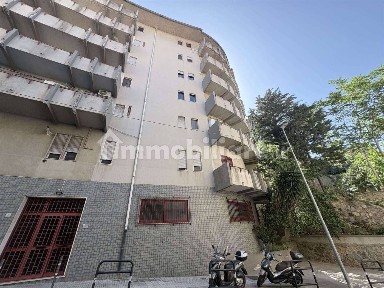 Bilocale via Dina E Clarenza, Centro Storico, Messina