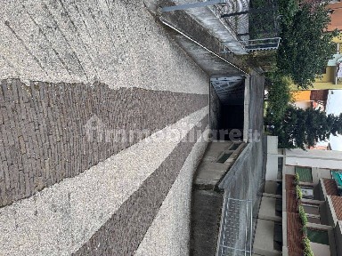 Magazzino - Deposito in Affitto