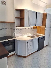 Trilocale via Capellini 39, Centro, Portovenere