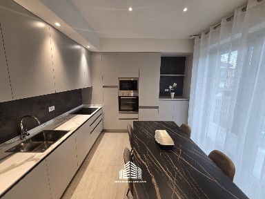 Trilocale corso Europa, Borgo Piave, Corso Europa, Zona Ferrero, Alba