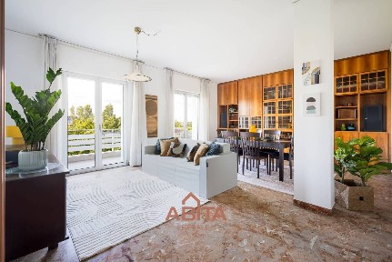 Attico buono stato, 140 m², Mestre, Venezia