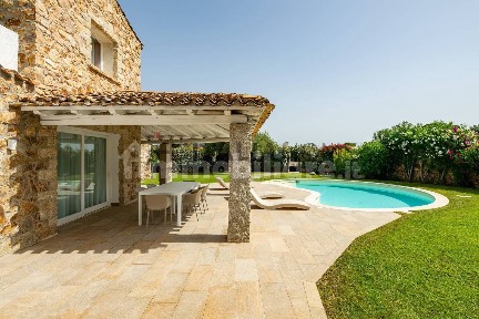 Villa unifamiliare, ottimo stato, 178 m², Castiadas
