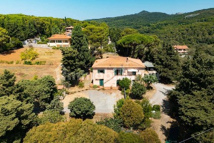 Quadrilocale via Leonardo da Vinci 46, Castiglioncello, Rosignano Marittimo