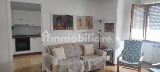 San Vincenzo, Via Firenze