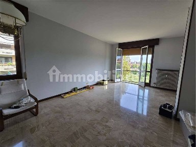 Quadrilocale via pogiani, Suna Alta, Monterosso, Cavandone, Verbania