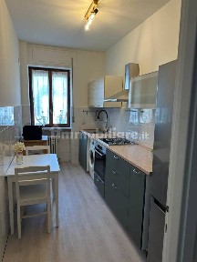 Trilocale via Tripoli 43, Centro Città, San Paolo, Biella
