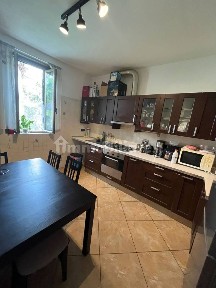 Quadrilocale via Vittorio Locchi 18, San Vito - Campi Elisi, Trieste