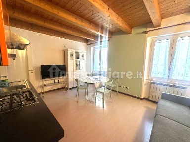 Bilocale via 30 Ottobre 14, Borgo Teresiano, Trieste