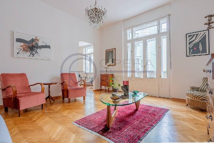 Bilocale via Cesare Beccaria 5, Borgo Teresiano, Trieste