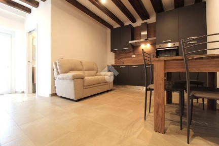 Trilocale via Borgo Santa Caterina 57, Corridoni, Bergamo