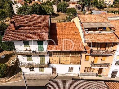 Terratetto unifamiliare frazione Rossato 23, Centro, Portula