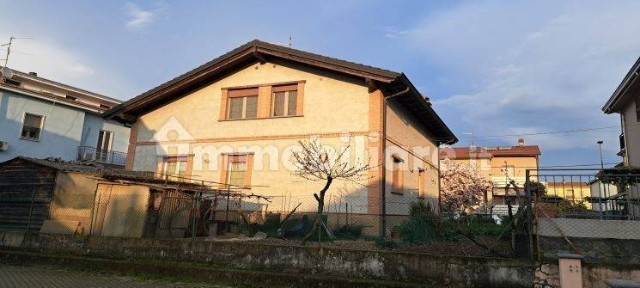 Villa unifamiliare via Monte Lama 8, Borgotrebbia, Piacenza