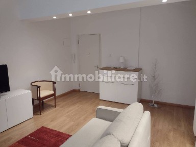 Trilocale corso della Libertà 35, Centro, Bolzano