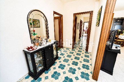 Quadrilocale via Federico De Roberto 9, Centro, Trapani
