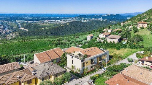 Appartamenti e Ville a schiera di nuova costruzione a Sant'Ambrogio di Valpolicella