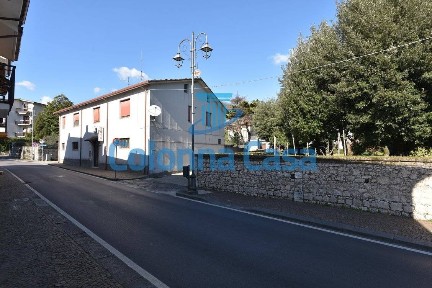 Villa a schiera via Roma, Centro, Forino