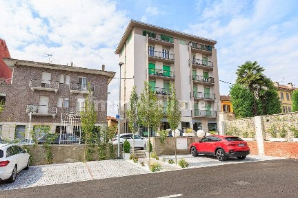 Trilocale via Torino 29, Centro, Arona
