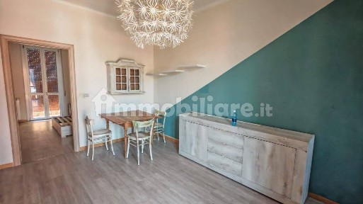 Trilocale viale Alessandro Volta 70, San Martino, Novara