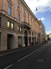 Quadrilocale via San Martino della Battaglia, Magenta - Arnaldo, Brescia