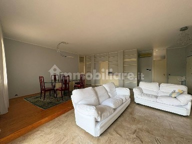 Quadrilocale viale Europa 78, Mompiano - Costalunga, Brescia