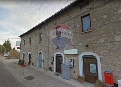 Barete, Via Picente, 12