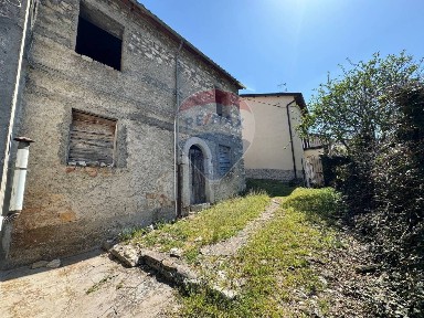 Barrea, Via Tricagli