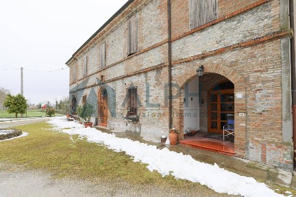 Villa unifamiliare viale dell'Appennino, San Martino in Strada, Forlì