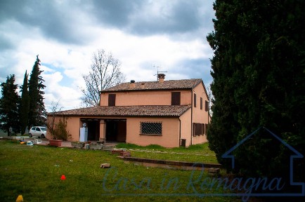 Villa unifamiliare via cucco, Roncofreddo