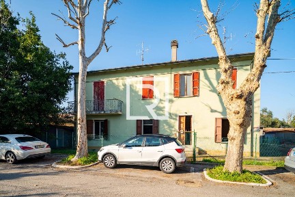 Villa unifamiliare Oberdan 43, Centro, San Mauro Pascoli