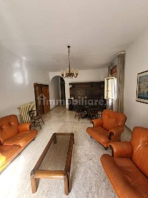 Trilocale corso Umberto I 68, Centro, San Salvo