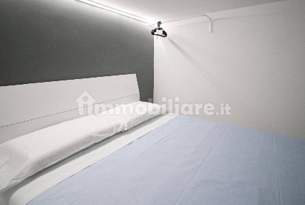Trilocale via Portanova, Porto, Pozzuoli