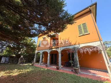 Faenza, Via Ravegnana, 30