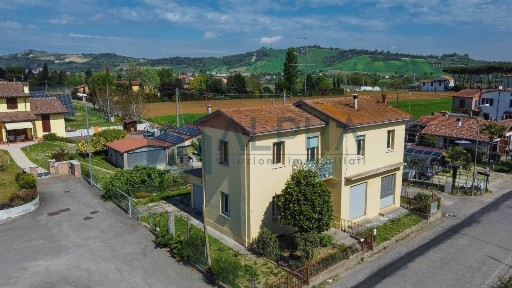 Villa bifamiliare via Trieste, Brisighella