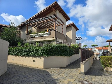 Frascati, Via Luigi Vanvitelli, 1L