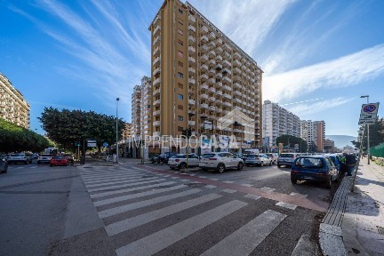 Appartamento via Don Luigi Orione 10, Montepellegrino, Palermo