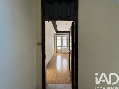 Appartamento da ristrutturare, secondo piano, Politeama - Ruggiero Settimo, Palermo