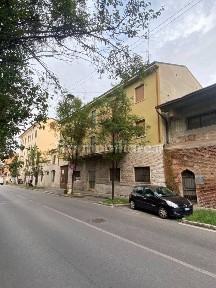 Terratetto plurifamiliare via Gaspare Pedone 8, Porta Romana, Cremona