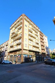 Quadrilocale via Michele Amari 15, Roma - Cavour, Palermo