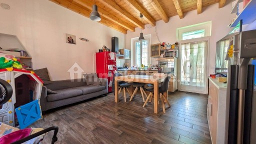Pavia, Città Giardino, Via Ugo da Gambolò, 16