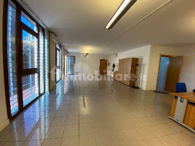 Ufficio - Studio in Affitto