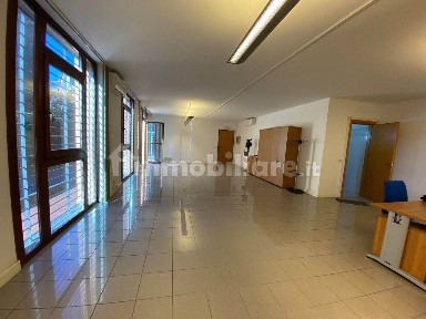 Ufficio - Studio in Affitto