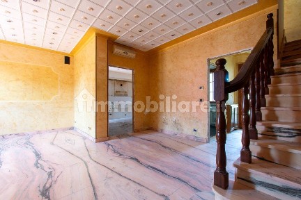 Villa bifamiliare via Oropa 4, Pasta, Rivalta di Torino