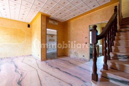 Villa bifamiliare via Oropa 4, Pasta, Rivalta di Torino