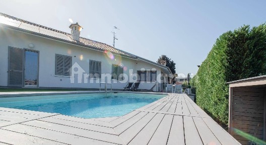 Villa unifamiliare, ottimo stato, 287 m², Buffalora, Brescia