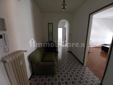Bilocale buono stato, quinto piano, Cologna - Università, Trieste