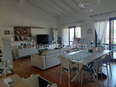 Attico ottimo stato, 112 m², Porta Mosa, Cremona