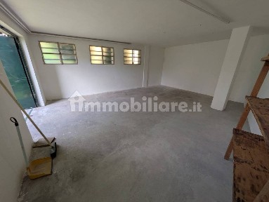 Magazzino - Deposito in Affitto