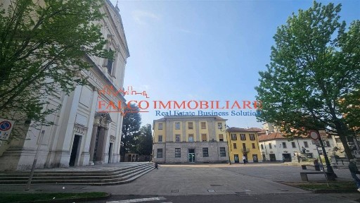 Desio, Piazza Conciliazione, 10