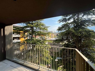 Trento, Semicentro, Via Francesco Petrarca